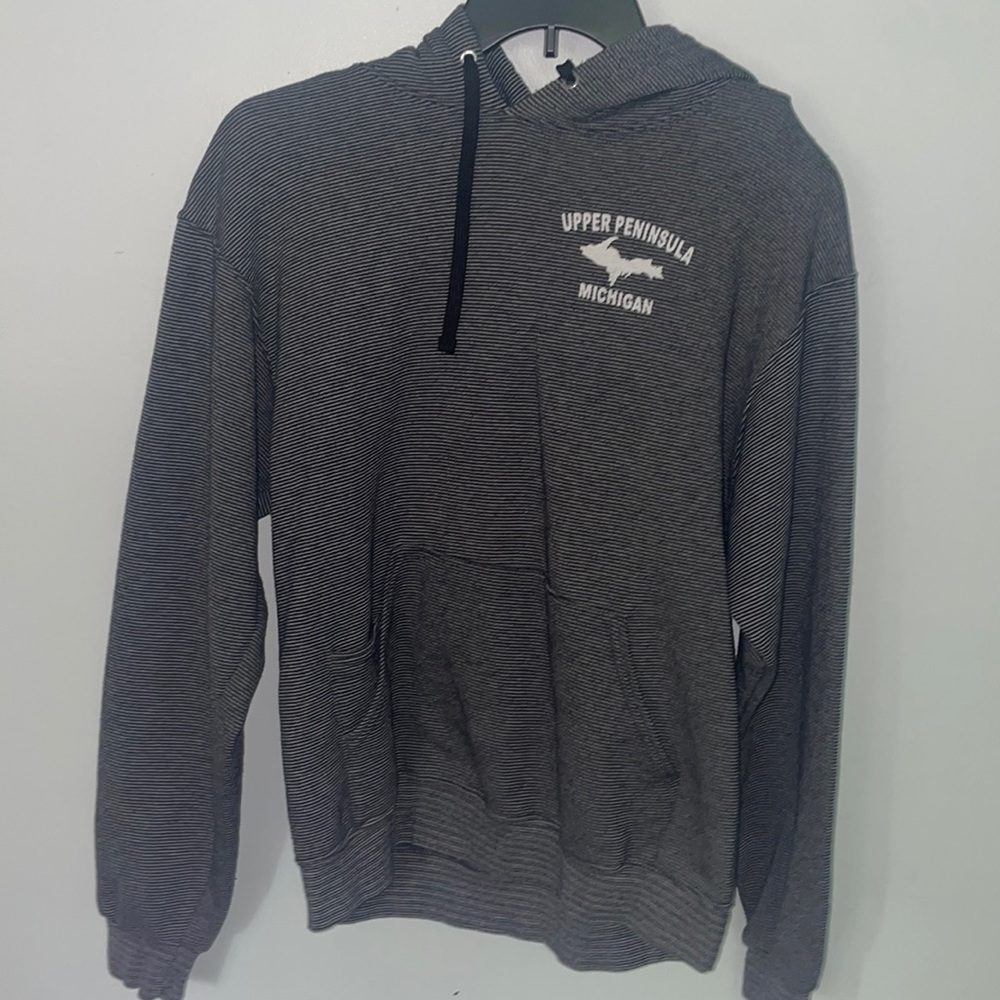 Fruit of loom sweatshirt medium upper peninsula michigan